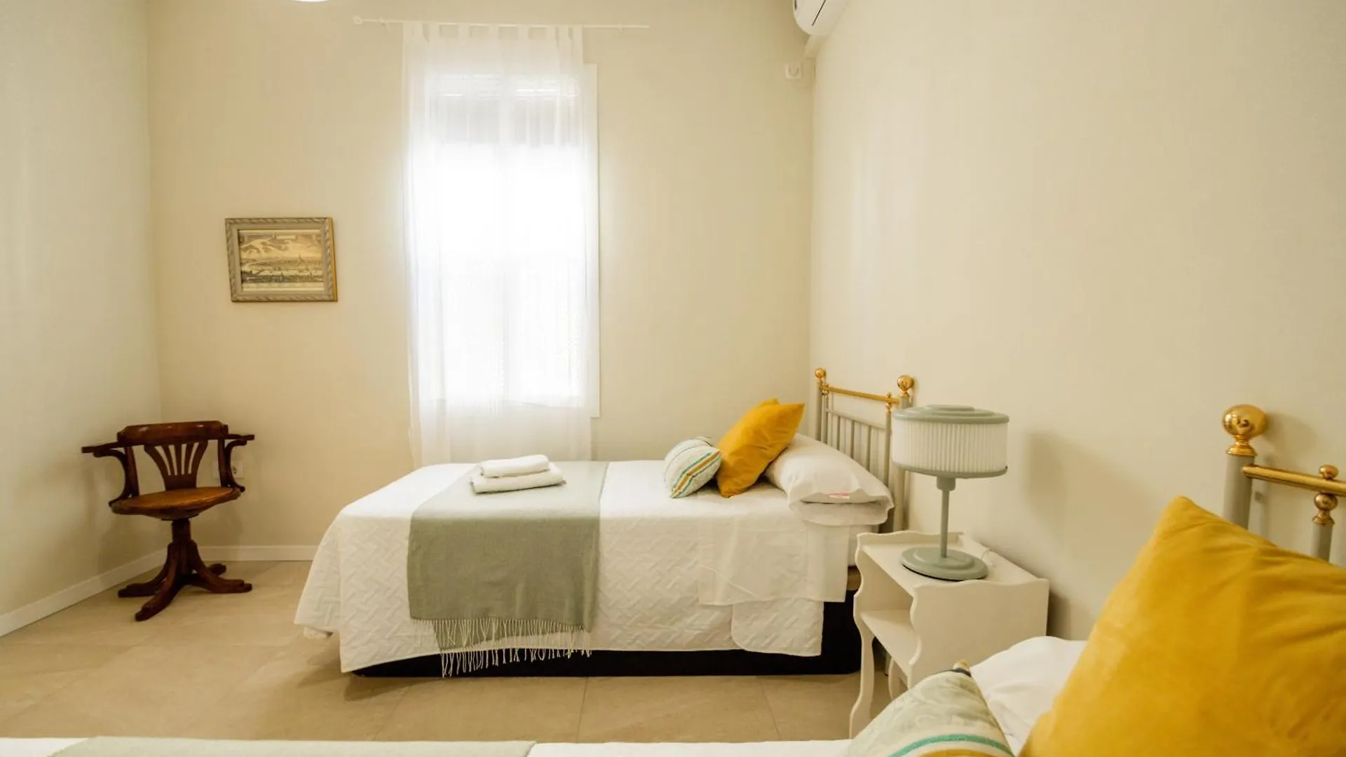 Encantadora Casa En Barrio De Triana Siviglia Spagna