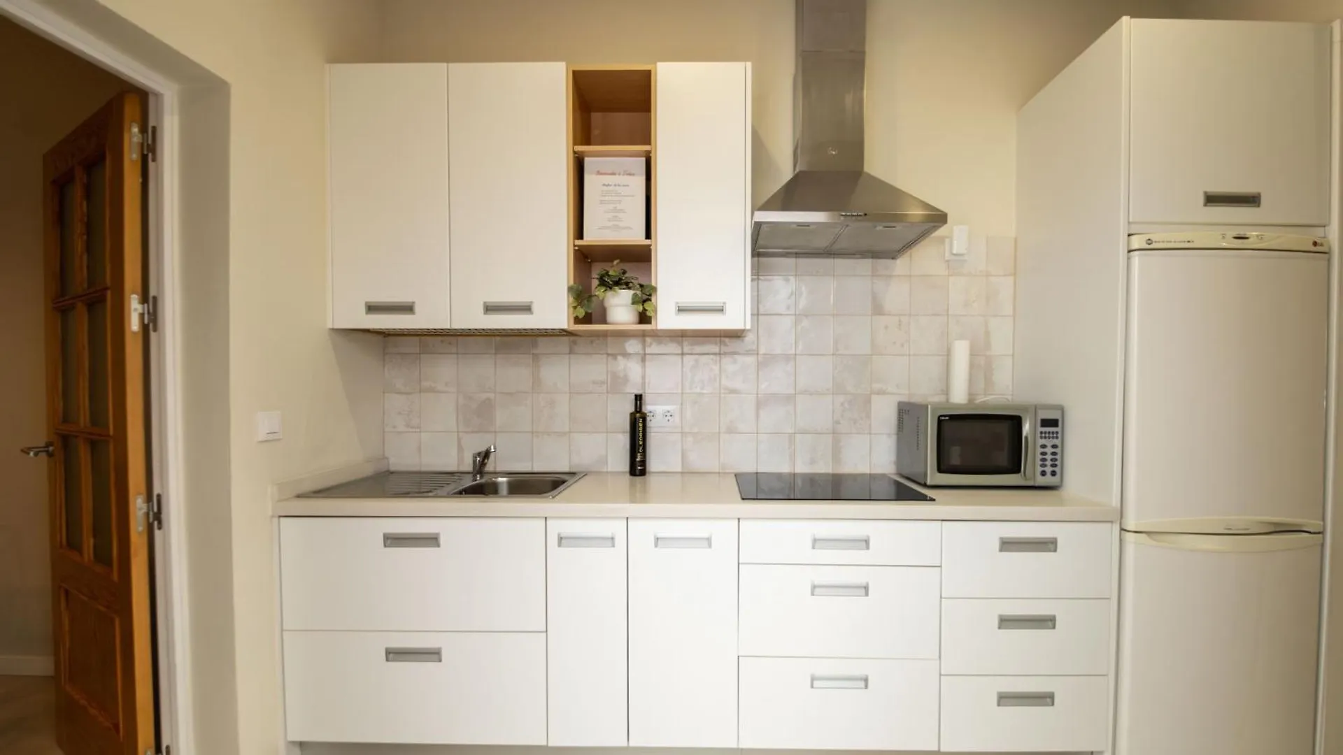 Holiday home Encantadora Casa En Barrio De Triana Seville