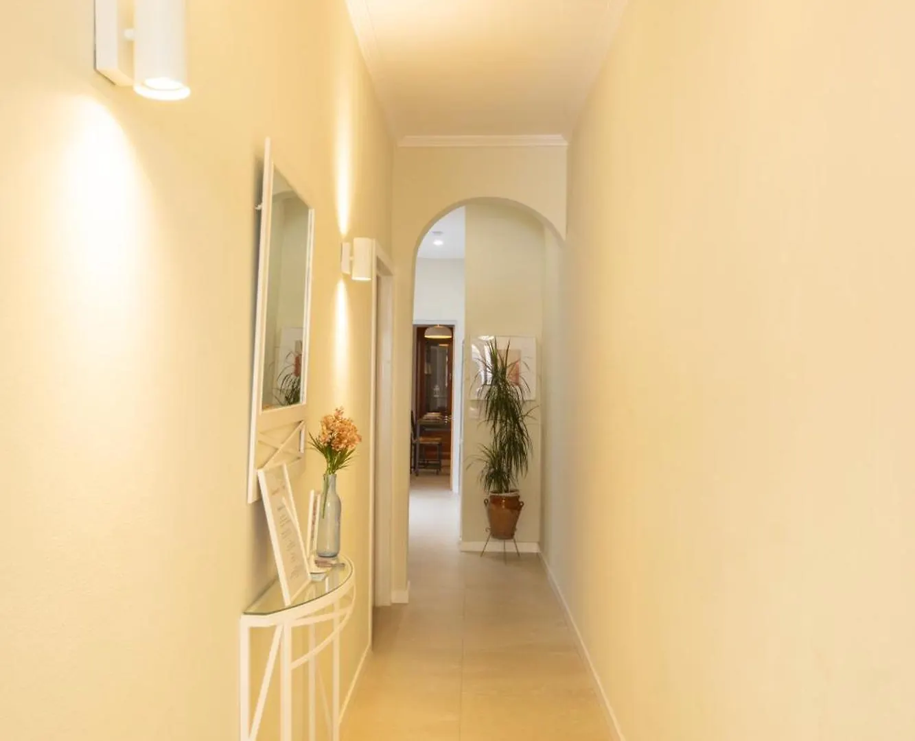 Encantadora Casa En Barrio De Triana Seville